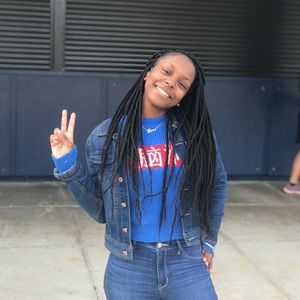 Meet your Posher, Shamia